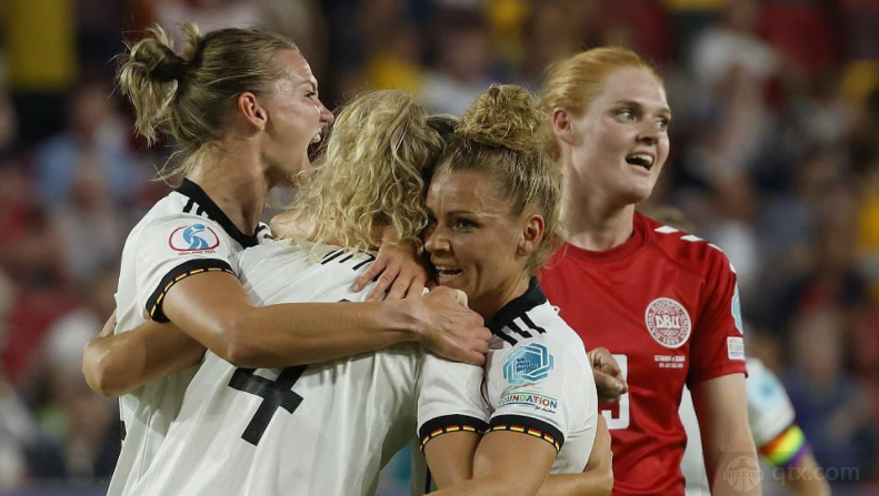 本次2022年女足欧洲杯小组赛迎来了多场十分精彩的焦点之战